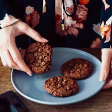 Oct 06, 2020 · low blood sugar levels (hypoglycemia) can wake you up in the middle of the night with feelings of anxiousness, nausea, dizziness and hunger. Healthiest Cookies 2020