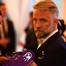 Cirrus Aircraft Engine Performance and Climbing Techniques