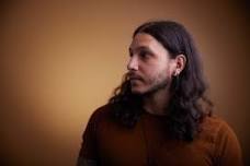 LIVE MUSIC: Julian Giaimo