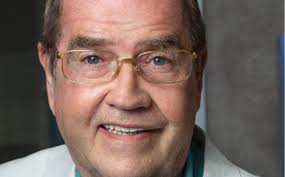 Holland Redfield, Former Senator Whose Voice Never Left the Public, Has Died