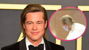 Brad pitt is back, baby! Top Oder Flop Brad Pitt Tragt Jetzt Winzigen Pferdeschwanz Promiflash De