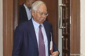The court also previously heard testimony from 23rd witness habibul rahman kadir shah on how he received rm2.5 million from najib, via law firm zulqarnain & co, to gather political intelligence. Najib Src Trial Lawyer Received Rm2 5m Cheque For Corporate Figure Habibul Rahman The Edge Markets