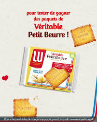 Buche Aux Veritable Petit Beurre Poires Chocolat Caramel Beurre Sale En 2020 Petit Beurre Recette Crumble Recette Cheesecake