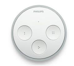 Welcome to the official facebook page for philips hue! Test Philips Hue Tap L Interrupteur Sans Fil Sans Pile Sans Reproches Les Numeriques