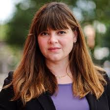 Pamela Ben's Instagram, Twitter & Facebook