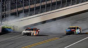 Sometimes these cars crash or get wrecked just at the end of the final lap, crushing the hopes that our favorite racer would claim the trophy this time. Chase Elliott Ryan Blaney Process Busch Clash Crash Nascar