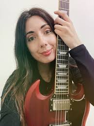 Amy opens some more fan mail! ♥  https://www.youtube.com/watch?v=wZDHE_b2elU&list=UUXkQVG6OdyB2ct4xOOZjmPQ