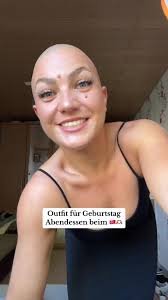 Pauline Schubert Leder Outfit