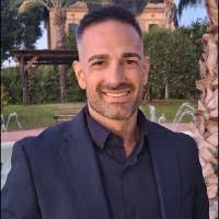 50+ perfiles de «Pablo Ferrer»