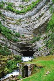 Week End Art Et Nature En Franche Comte Pays De Gustave Courbet En 2020 Art Et Nature Randonnee Vosges Sentier De Randonnee