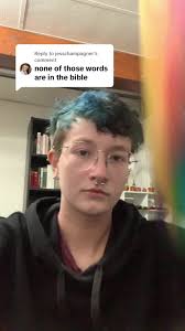 Exploring MPreg Dynamics in OmegaVerse Fanfic