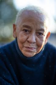 Nikki Giovanni, Poet Who Wrote of Black Joy, Dies at 81