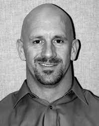 Daniel Knichel's Instagram, Twitter & Facebook