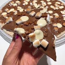 Pinterest Iris Yeahh Food Cravings Yummy Food Dessert Food
