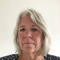 Betty Derks's Instagram, Twitter & Facebook