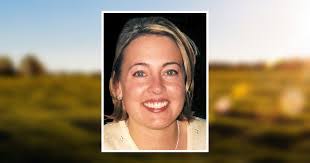 Jennifer Lathrop's Instagram, Twitter & Facebook