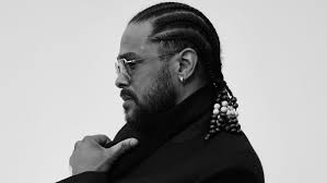 Maxwell brings Serenade Tour to Nashville's Bridgestone Arena