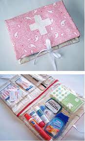 This crochet zipper pouch can hold tons of bandaids as well as antibiotic creams, sunscreen, and hand sanitizer. Sew Mama Sew Tutorial Mini Kit With Zipper Pouches Diy First Aid Kit Beginner Sewing Projects Easy Sewing Projects For Beginners