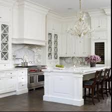 Beautiful Kitchen Tall White Cabinets With X Framed Glass Fronts Classic White Kitchen Home Kitchens White Kitchen Design