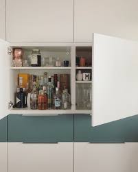 You can customize the design of your wardrobe to your personal taste by choosing your own interior fitting. Life On Fernlane Unser Stauraumwunder Aus Der Ikea Besta Serie