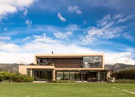 Unión la calera is a chilean football club based in la calera and competes the primera división de chile. House In La Calera By Arquitectura En Estudio Homeadore Homeadore
