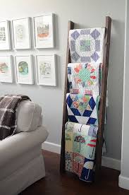 Make A Beautiful Wooden Blanket Ladder For Under 15 It S An Easy One Day Project That Will Allow You To Display Beautiful Q Quilt Ladder Quilt Rack Diy Quilt