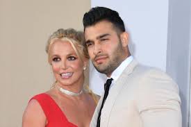 Sam asghari is a hot personal trainer and model. Britney Spears Ihr Freund Sam Asghari Meldet Sich Zu Wort Gala De