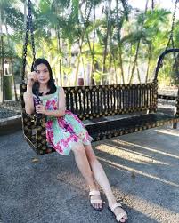 Francine Carrel S Diaz On Instagram Styled By Iamsieglinde Janeoshoes Filipina Girls Ideal Girl Gigi Hadid Street Style