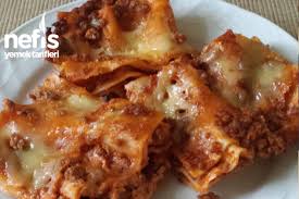 Bu işlemi, harcımız bitene kadar yapalım. Kiymali Lazanya Nefis Yemek Tarifleri 409865