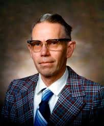 Victor West's Instagram, Twitter & Facebook