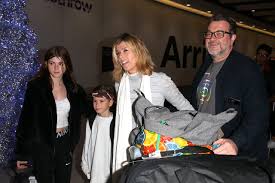 Kate garraway pictured with her husband derek draper and their two childrencredit: Kate Garraway Reveals How She Is Helping Her Kids Cope With Her Husband S Coronavirus Battle