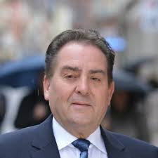 Über 25 bewertungen helfen ihnen bank in ihrer nähe zu finden. Uwe Hollmichel Direktor Kundendirektor Deutsche Bank Ag Private Banking Xing