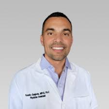 Miriam Stacy's Instagram, Twitter & Facebook