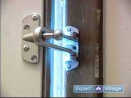 how to install a door guard on front door a must for preschool age kids and added protection for break ins door guard security door door lock security