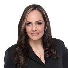 Mirna Rios's Instagram, Twitter & Facebook