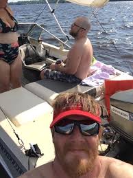 First boat and maiden voyage of a Glastron SX 170