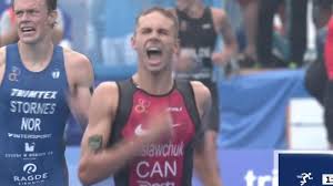 Helyen zárt) és rióban (24.) is indult, utóbbin a 32 éves tóthtal (33.) együtt. Bicsak Bence 7 Helyen Futott Be A Triatlonversenyen Triatlon Video Eurosport