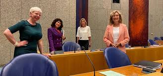 In de tweede kamer zijn vragen gerezen over de positie van de zieke minister kajsa ollongren. Prachtig Nieuws Kamer Stemt Voor Grondwetswijziging Coc Nederland Coc Nederland