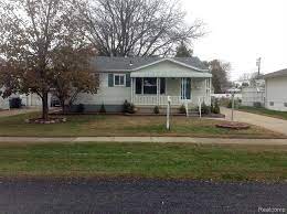 32226 Elmwood St Garden City Mi 48135 For Sale Mls 40000613 Real Estate Homes For Sale Garden City Estate Homes Garden City Mi