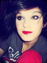 Lula Lawson (@Lulalawson)