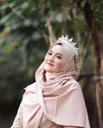 Wirda mansur gadis sukses berpenghasilan 3 milyar sebulan #ngobrolbarengtinaeps23. 6 Fakta Menarik Wirda Mansur Putri Ustadz Yusuf Mansur Yang Jadi Ceo Di Usia Muda