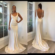 A simple wedding dress with allover lace always feels sophisticated. Pin On Bridal Sample Consignment Dresses