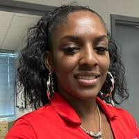 Aqueelah Brown's Instagram, Twitter & Facebook