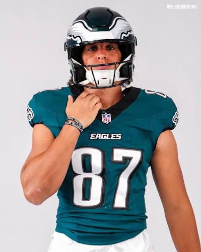 First look in the threads 📸
