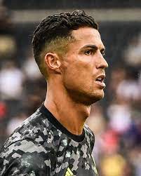 He wants to leave juventus and he made a choice, he's going to look for a new club after three years here. Jbz G1lntkhm