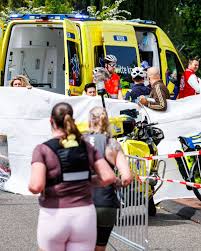 Familie van overleden Rosalie (15): 'Organisatie treft geen enkele blaam' -  Omroep West
