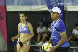 She was a member of the collegiate varsity women's volleyball team of ateneo de manila university in both indoor and beach volleyball. Watch Kiefer Alyssa Win First Beach Volleyball Stint Together In Bvr Abs Cbn News
