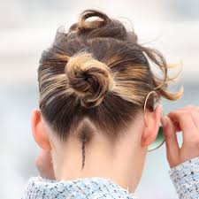 Give waves a little oomph with garnier fructis full & plush mega full thickening lotion. Kristen Stewart S Best Short Hair Looks Short Hairstyle Ideas Allure