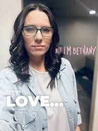 Bethany Sauer's Instagram, Twitter & Facebook