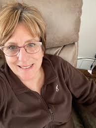 Hair color recommendations for 15-year change